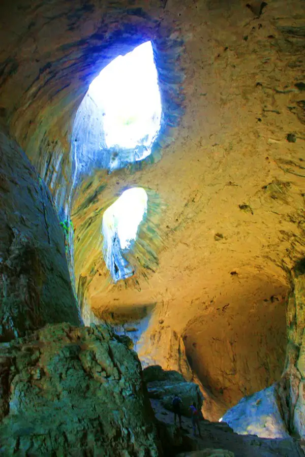 Caves to visit in Bulgaria, Prohodna (eyes of god)