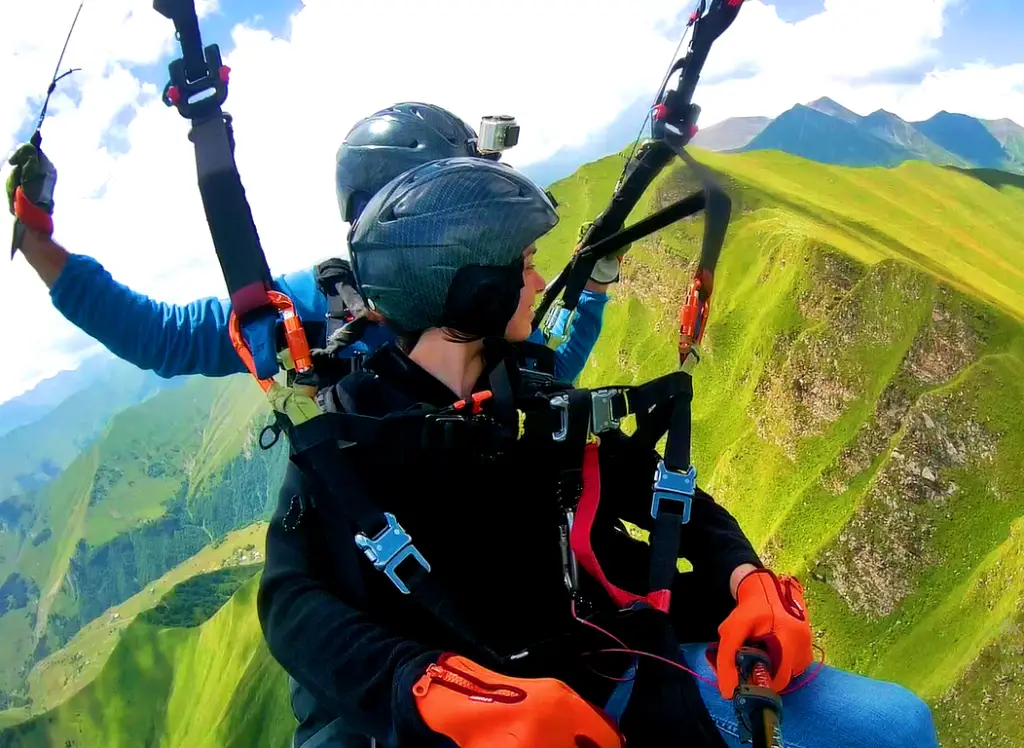 paragliding gudauri experience