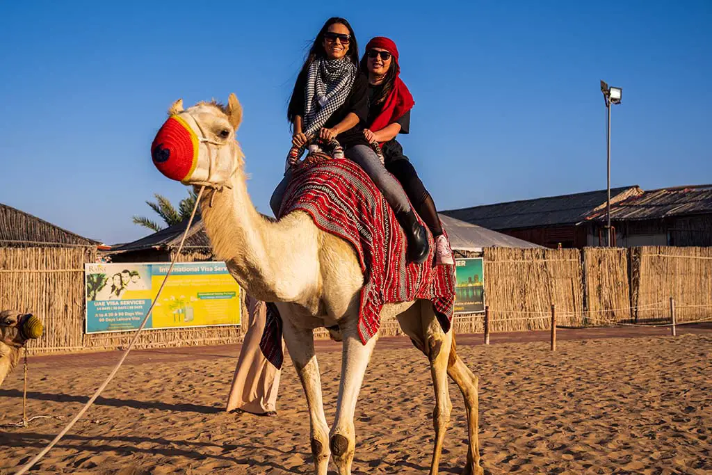 What To Wear For Dubai Desert Safari- Desert Safari Packing